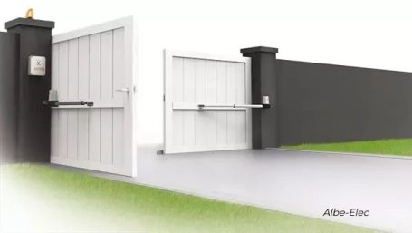 🚪 Motorisation de portail Battant, coulissant, dépannage